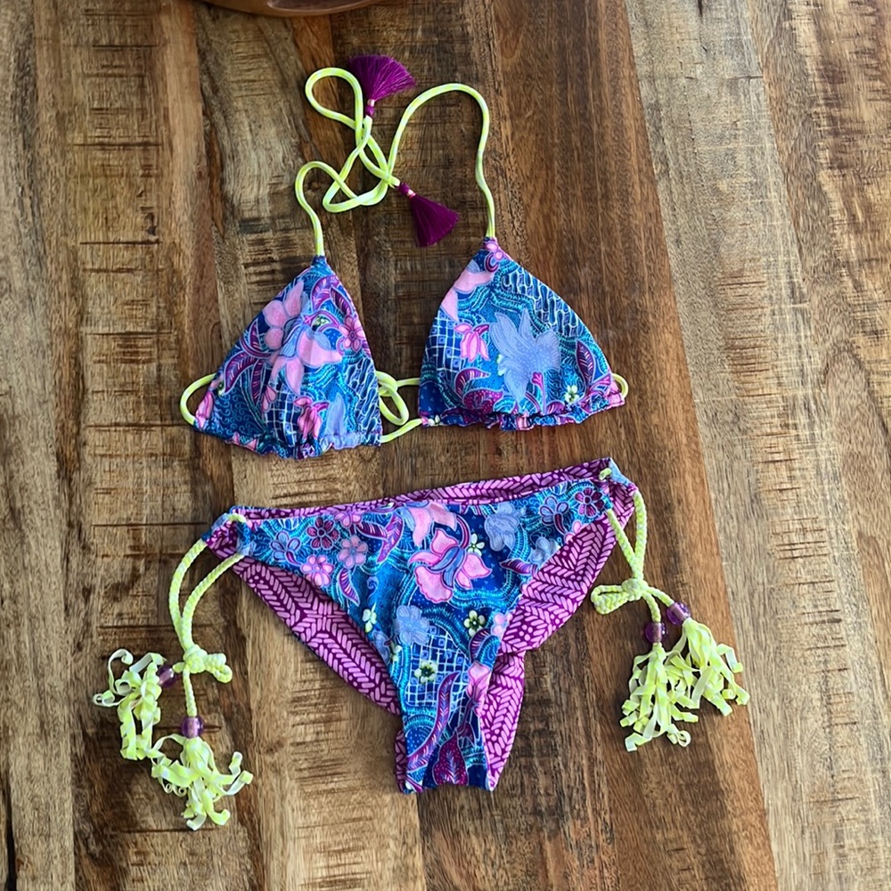Victoria secret reversible bikini set